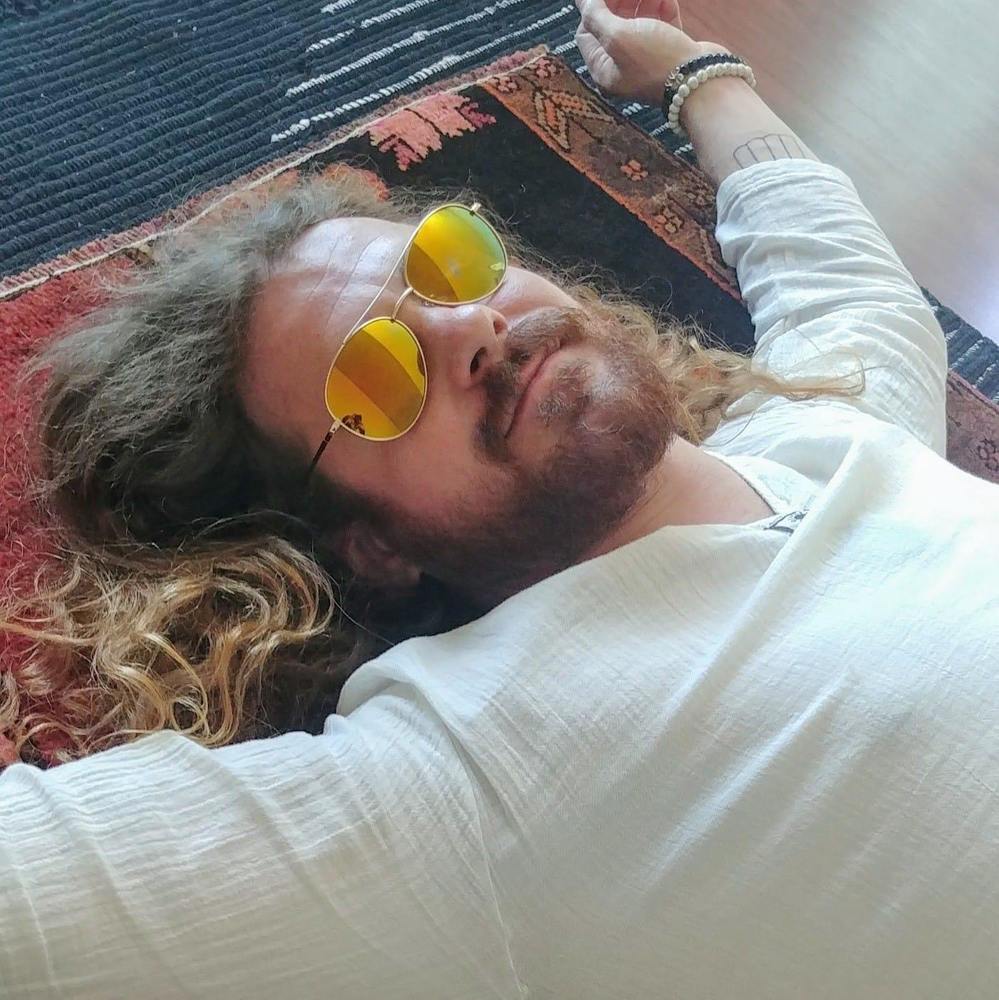Meet your Posher, Zach